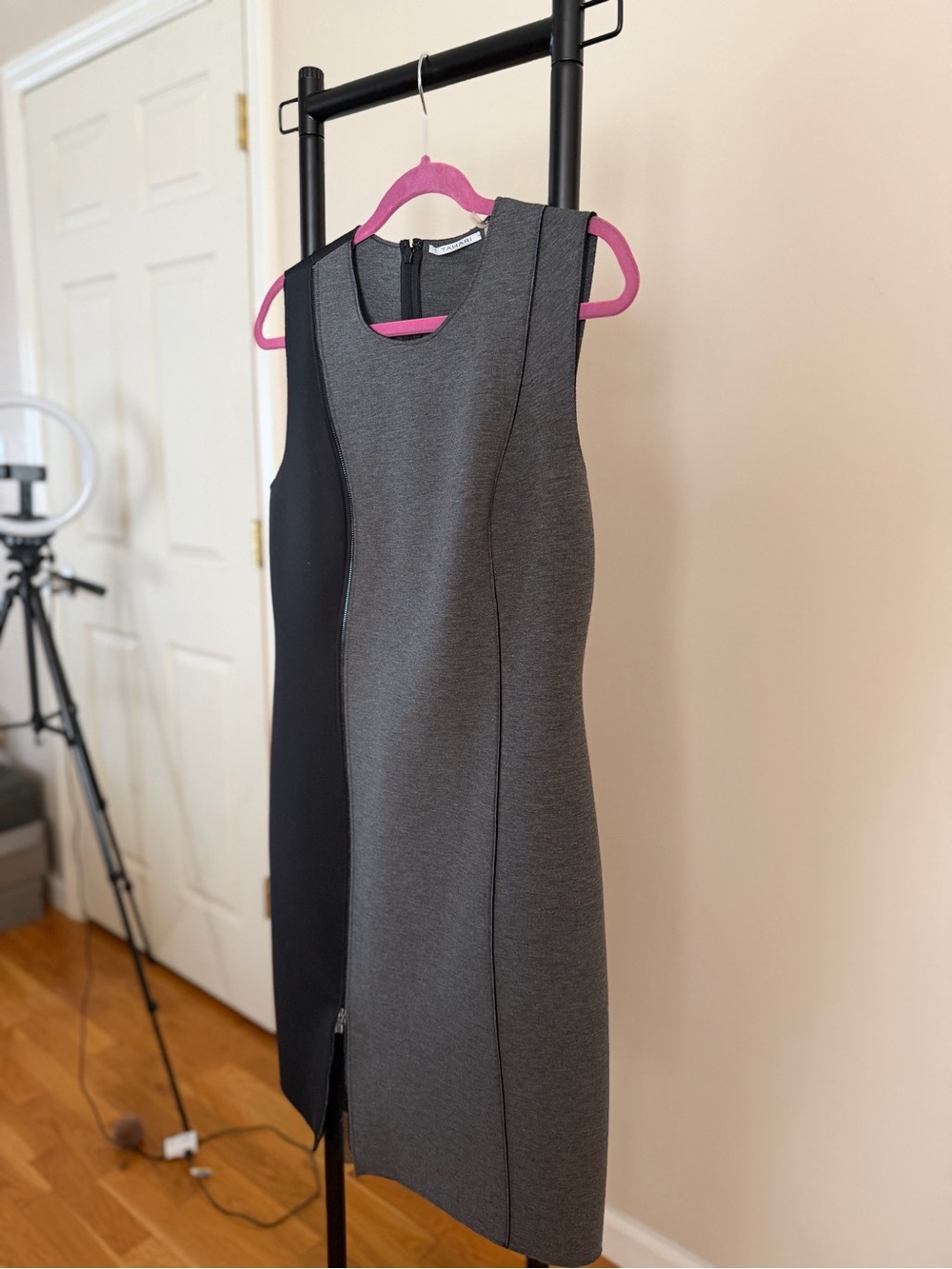 Tahari Gray and Black Sheath Zip-Accent Mini Dress - Picture 7 of 7